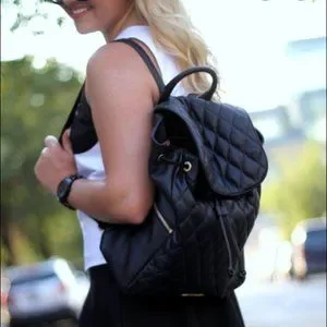 Vera Bradley | Bags | Vera Bradley Amy Quilted Leather  display picture 1